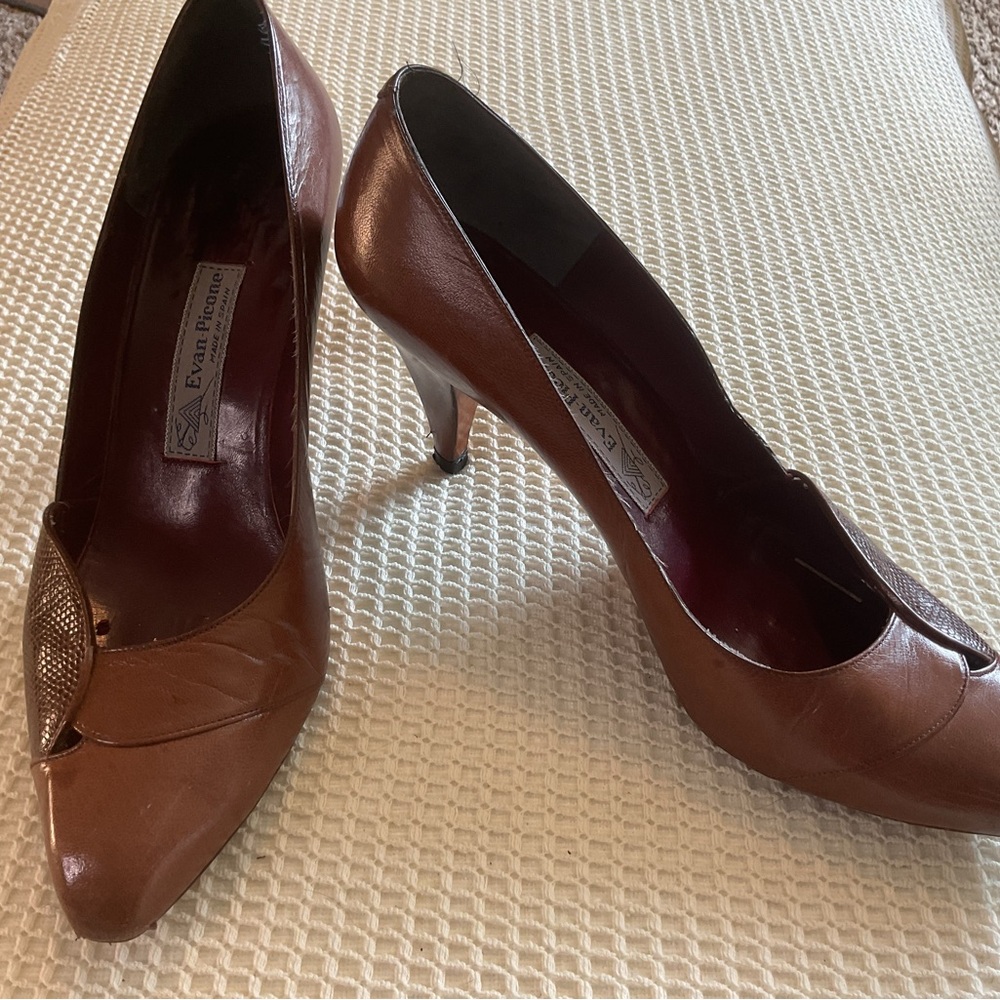 Vintage 1960 Evan Picone Brown Leather Lizard Heels
